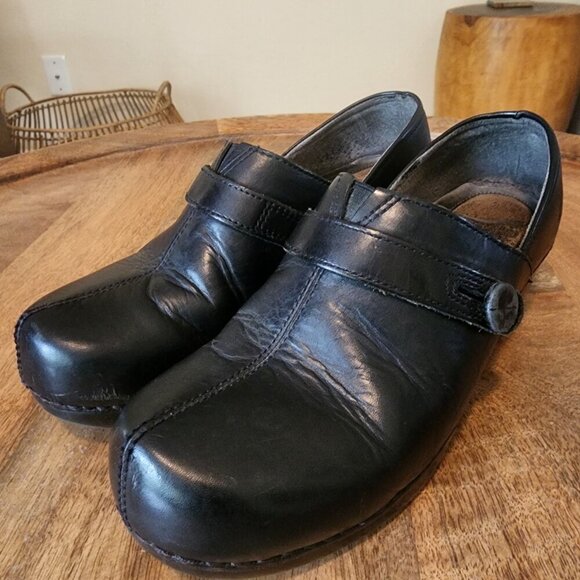 Dansko Solstice Black Leather Button Strap Clogs #9815020200 Women's 8.5 - 9 - Picture 8 of 12